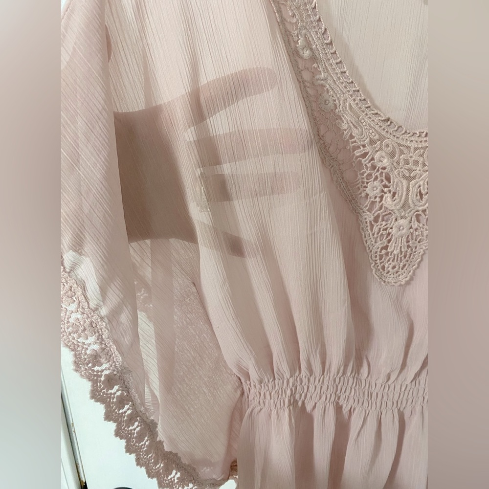 Candies Beautiful  Sheer Women’s Top - Picture 6 of 6